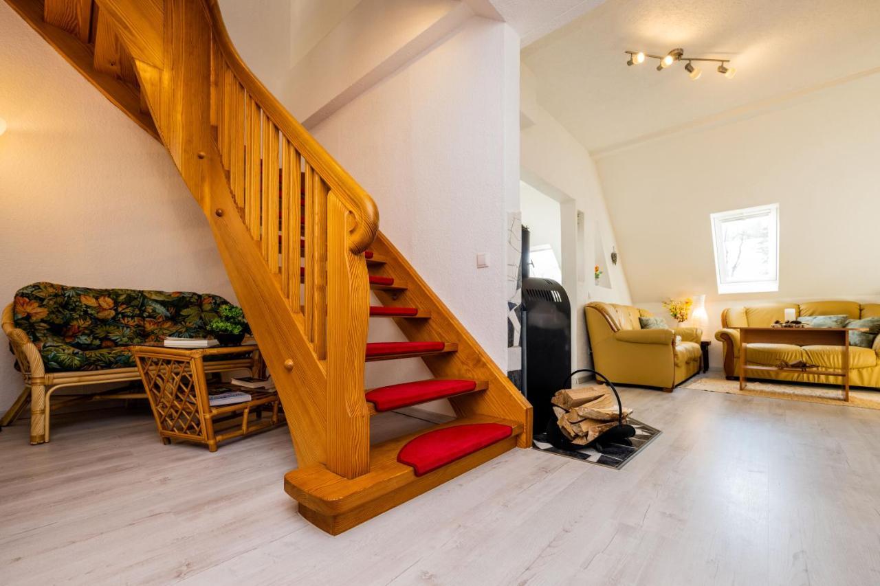 Waldblickwohnung Mit Schoener Terrasse Und Kamin Sebnitz Exterior foto
